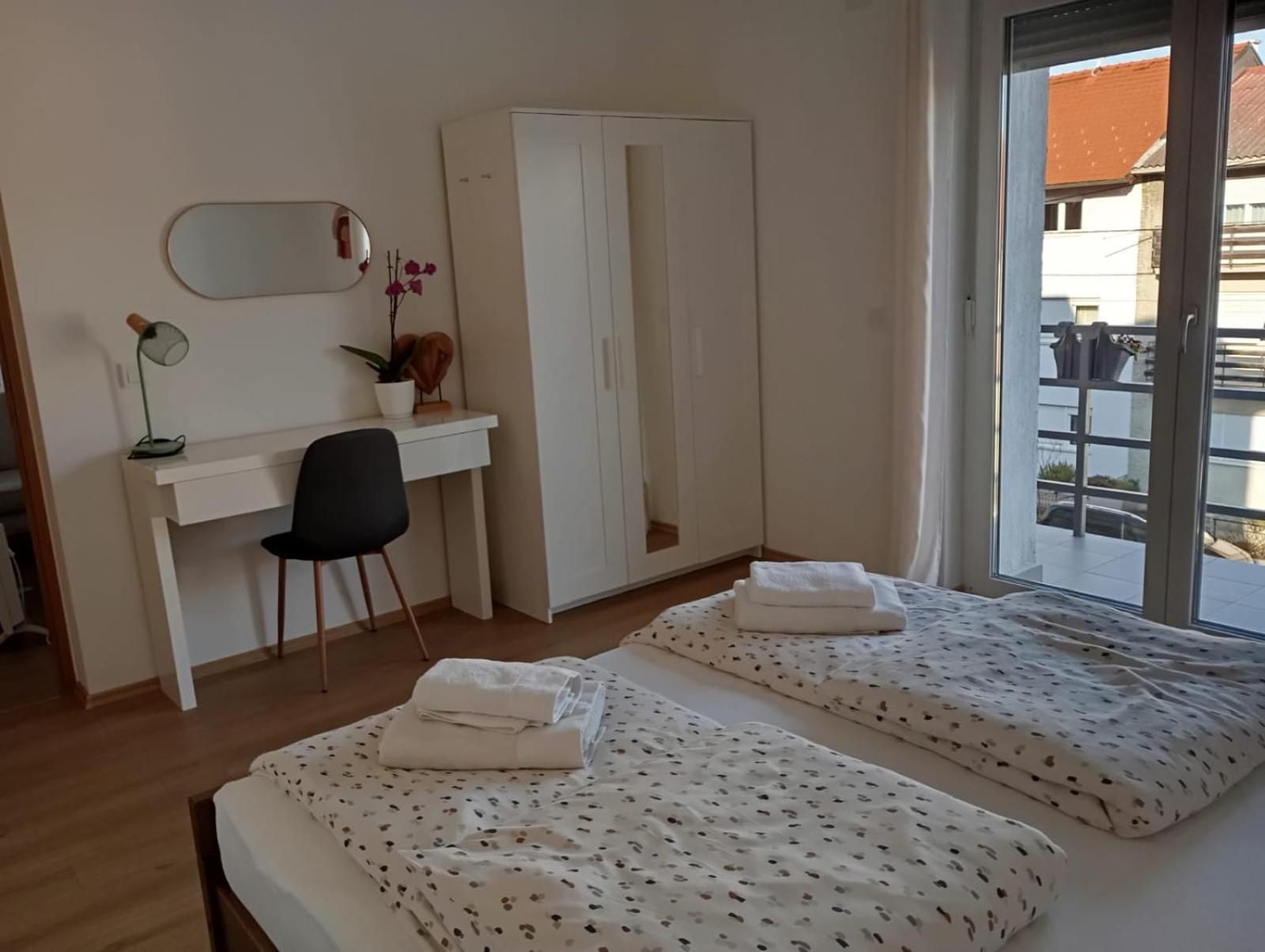 Apartman Zagreb , With Balcony And Free Parking Exteriér fotografie